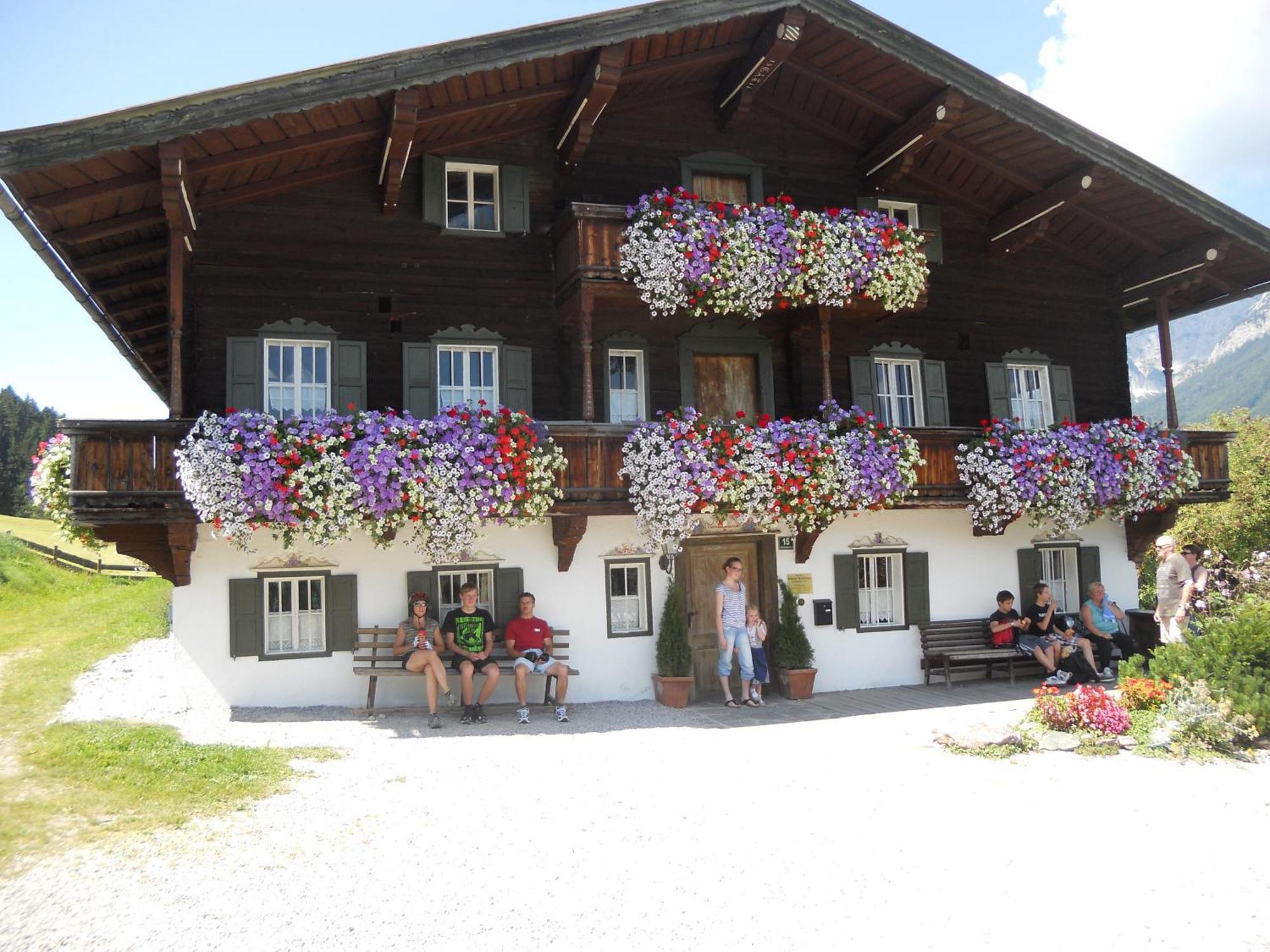 Landgasthof Pfarrwirt Hotel Thiersee Bagian luar foto